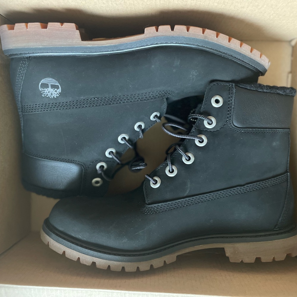 Black Timberland Boots